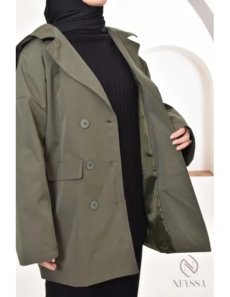 Parka femme à capuche intégrée couleur kaki, coupe style blazer