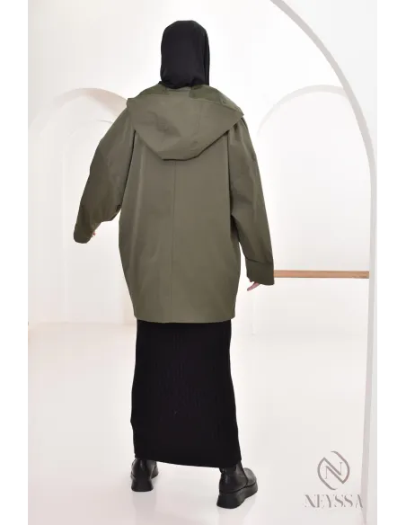 Damenparka mit integrierter Kapuze in der Farbe Khaki