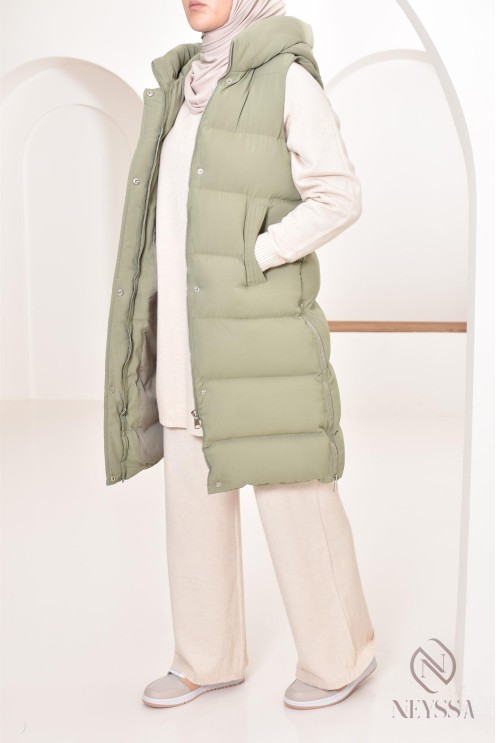 Women's khaki sleeveless down jacket, ideal for mid-season