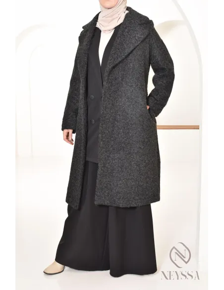 women's straight-cut coat in curly wool-type fabric, winter 2024