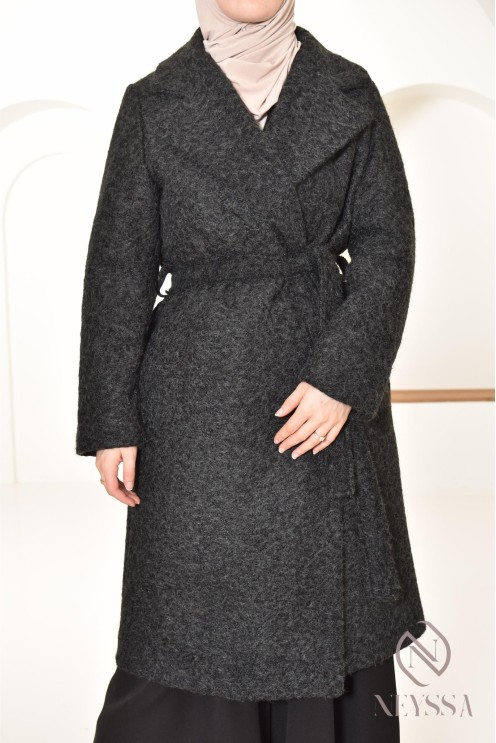 women's straight-cut coat in curly wool-type fabric, winter 2024