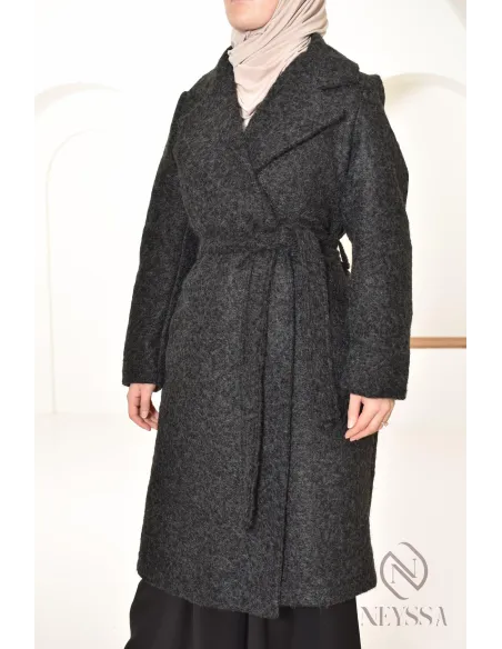 women's straight-cut coat in curly wool-type fabric, winter 2024