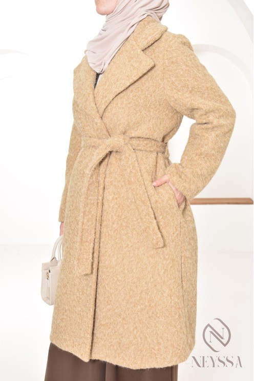 women's straight-cut coat in curly wool-type fabric, winter 2024