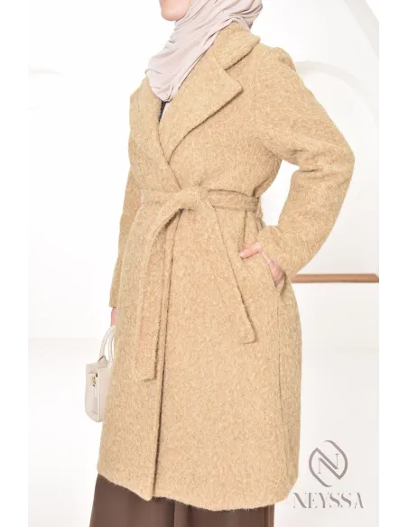 Damenmantel mit geradem Schnitt Stoff Typ Schlingenwolle, Winter 2024.