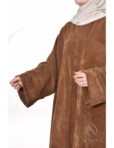 langer Kimono mit Abaya aus bescheidenem Samt, Neyssa Confection