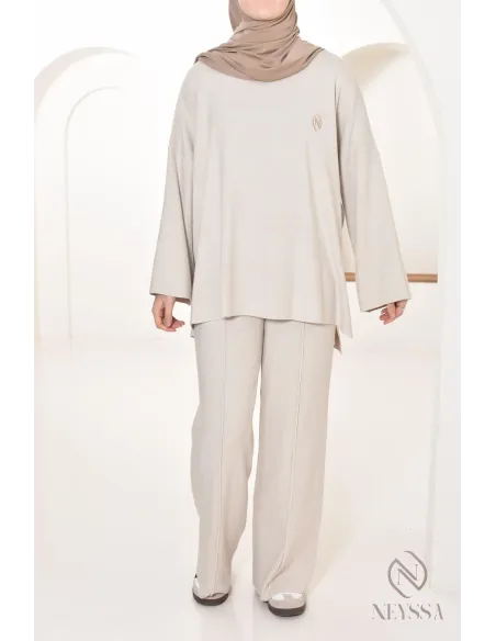 ensemble beige maille tissée hijabi outfit modeste Neyssa Confection