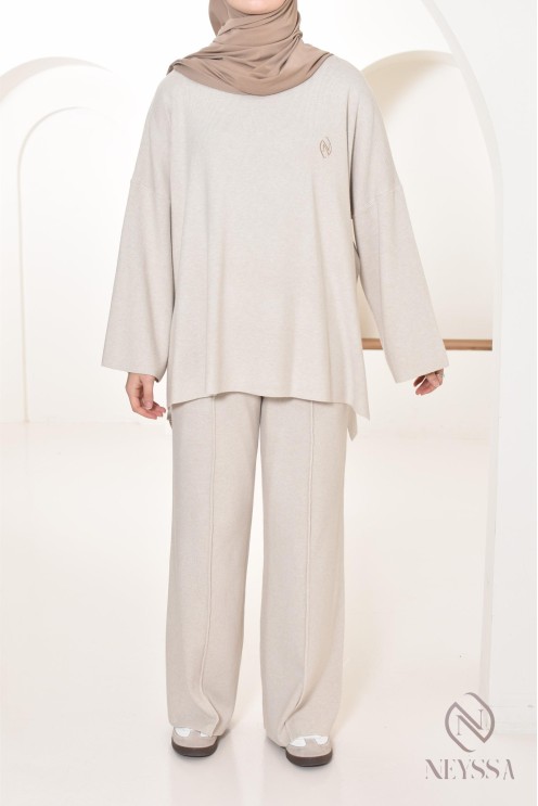 beige woven knit set hijabi modest outfit Neyssa Confection