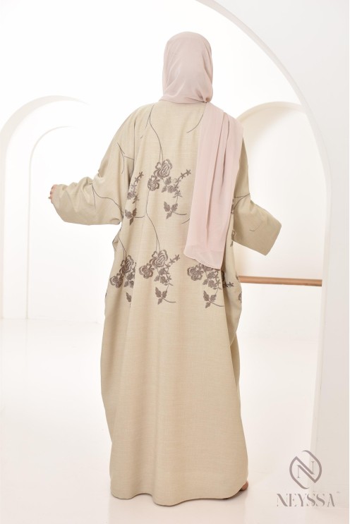 Abaya Dubaï luxe brodée kimono, style papillon, hijabi look événement