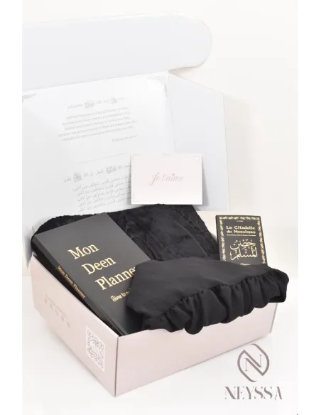 Geschenkset für muslimische Frauen: Gebetsanzug mit Gebetsteppich