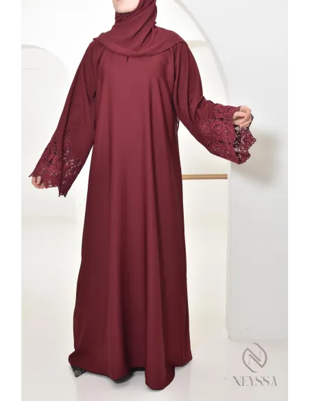 Abaya Dubaï longue femme musulmane Bordeaux. Tenue Aid 2025 hijabi