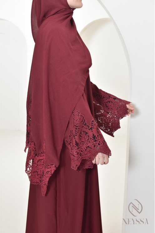 Abaya Dubaï longue femme musulmane Bordeaux. Tenue Aid 2025 hijabi