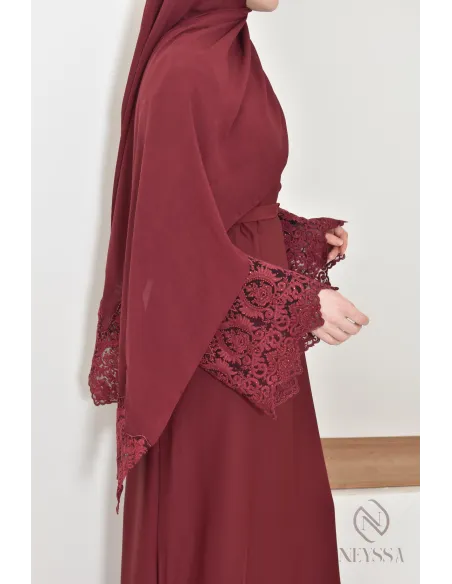 Abaya Dubaï longue femme musulmane Bordeaux. Tenue Aid 2025 hijabi