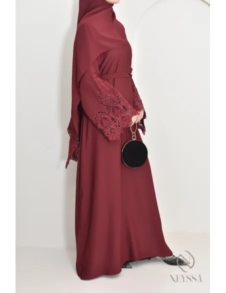 Abaya Dubaï longue femme musulmane Bordeaux. Tenue Aid 2025 hijabi