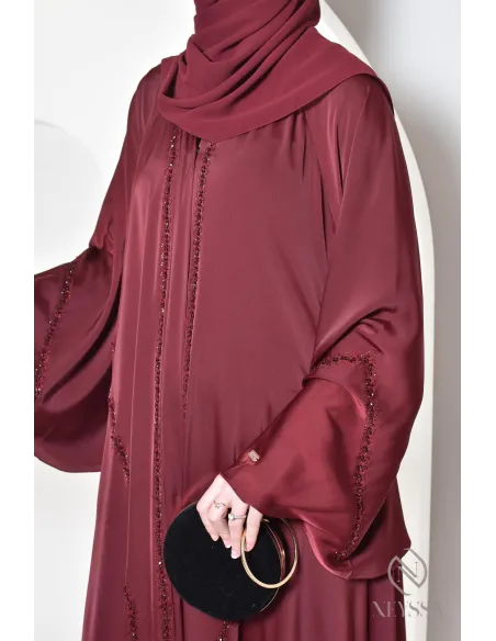 Abaya Dubaï longue bordeaux pour vos événements hijabi, tenue chic