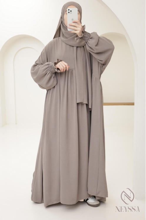 Abaya with integrated hijab in jazz, muslim woman, ramadan 2025