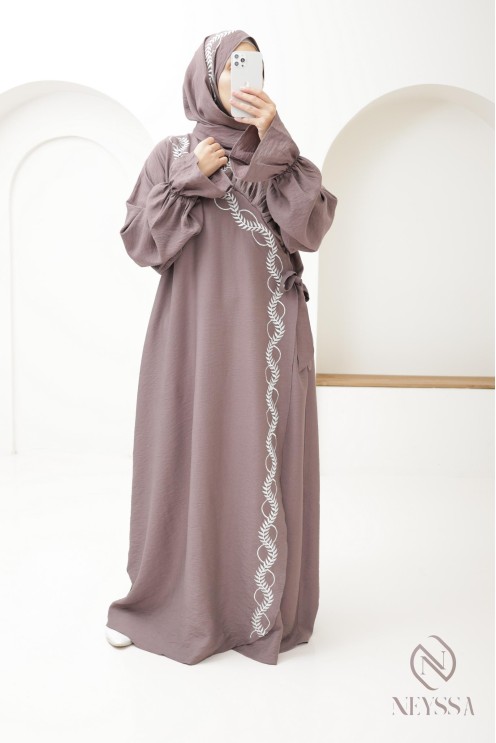 Embroidered muslim woman prayer abaya integrated hijab, ramadan 2025