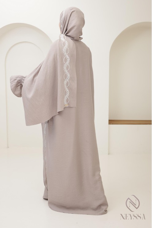 Muslim woman prayer dress, integrated hijab abaya for Ramadan