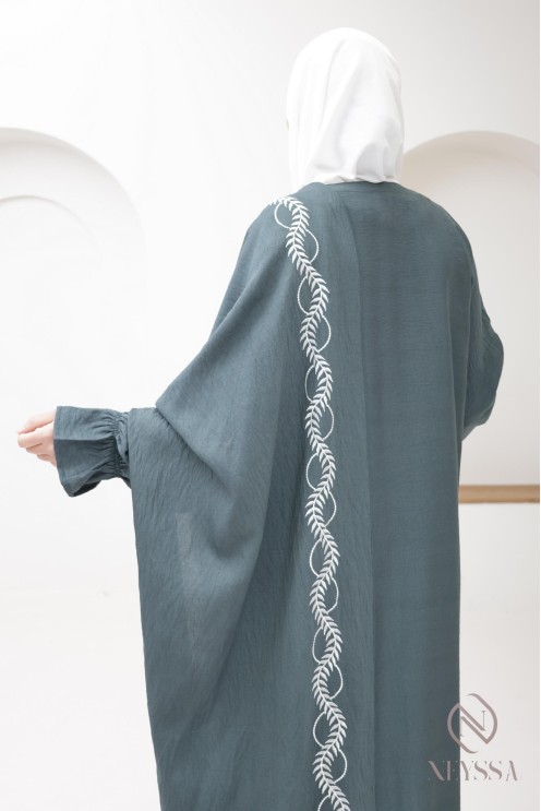 Bestickte Gebetsabaya integriertem Hijab in Grün, ideal für Ramadan