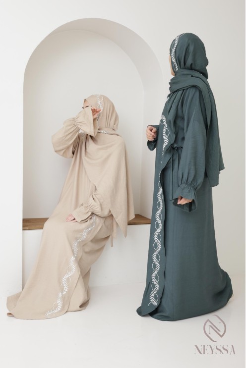 Abaya de prière brodée avec hijab intégré vert, idéale pour le ramadan
