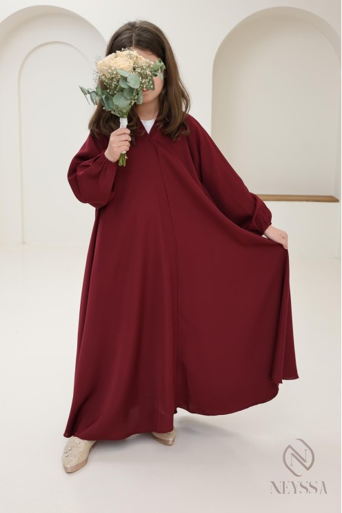 Abaya Dubaï coupe évasée Bordeaux confection neyssa, tendance 2025
