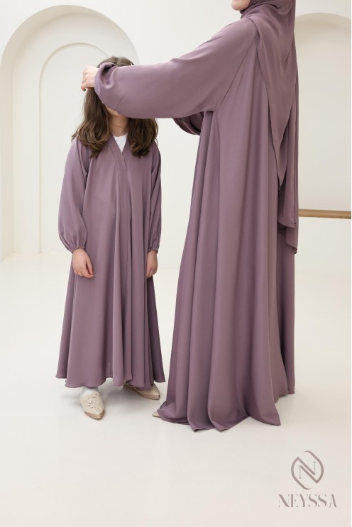 Abaya Dubai for Aid 2025 mother/daughter combo, confection by Neyssa