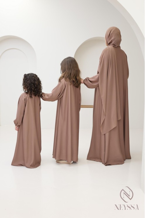 Abaya Dubai Mutter & Tochter Set für Eid 2025 Neyssa