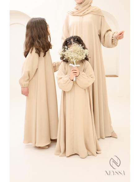 Abaya Dubaï luxe mother daughter confection neyssa, must have 2025