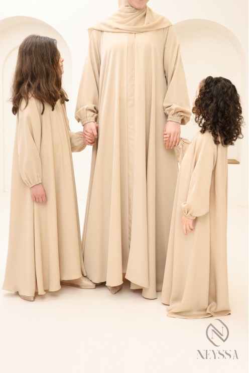 Abaya Dubaï luxe mother daughter confection neyssa, must have 2025