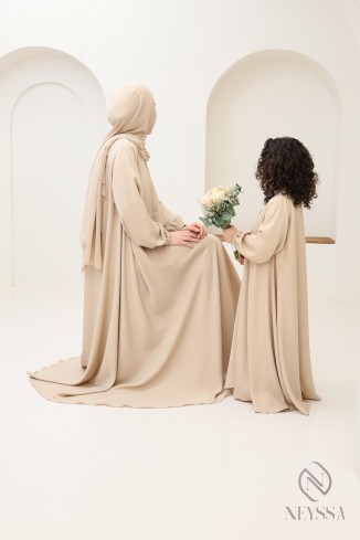 Abaya Dubaï luxe mother daughter confection neyssa, must have 2025 2