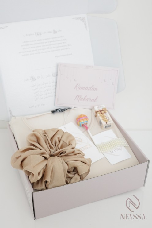 La box pour petite fille, célébrer le Ramadan ou l'Aïd chez Neyssa Shop.