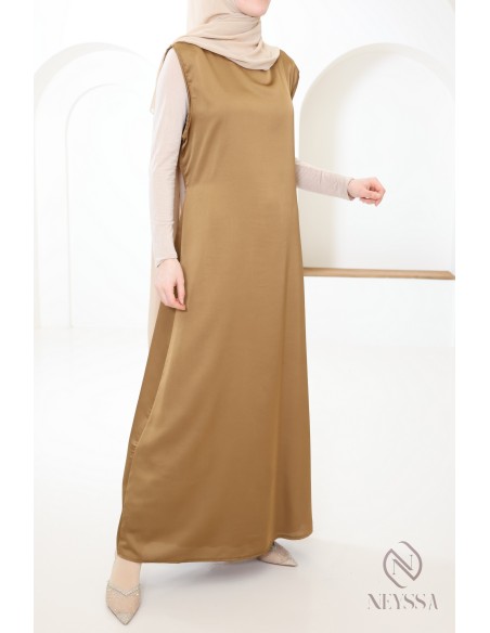 Sous robe sans manches effet satin idéale à porter pour ses kimono
