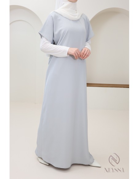 Under abaya nidah dress base, flowing fabric to complement her kimono