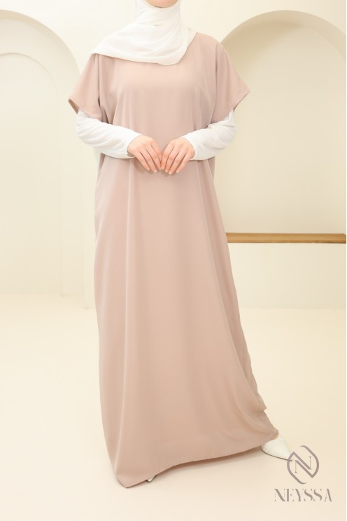 Under abaya nidah dress base, flowing fabric to complement her kimono