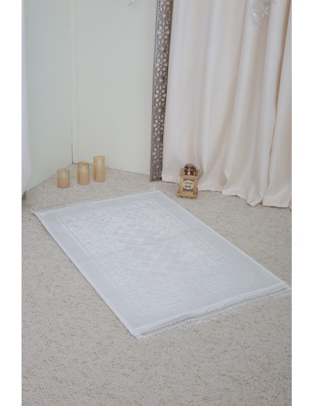 Grand tapis de prière velours épais pour accomplissement de la salat