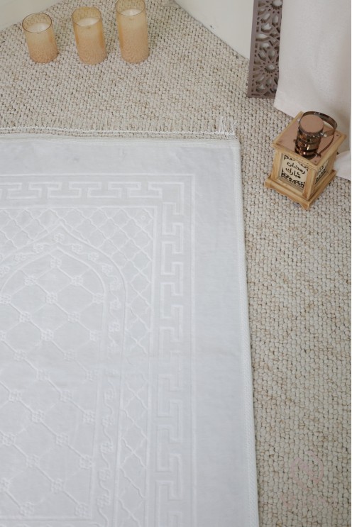 Grand tapis de prière velours épais pour accomplissement de la salat