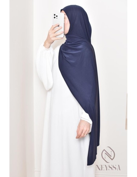 Günstiger Premium-Lycra-Hijab für Ihr Tagesoutfit oder für den Sport.