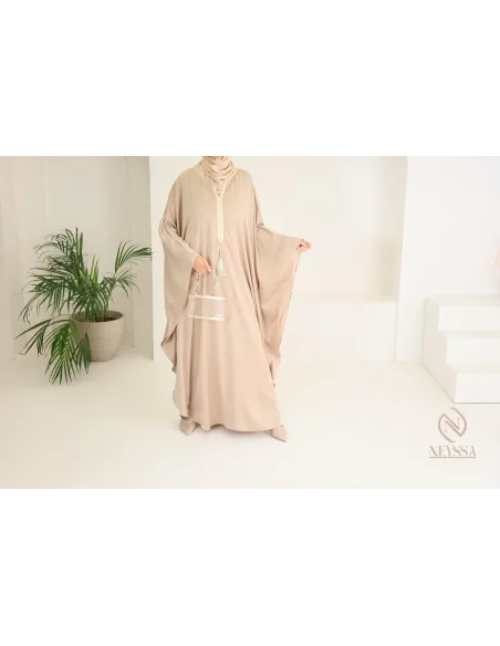 Abaya papillon coupe ample idée tenue Aïd 2024 hijabi outfit