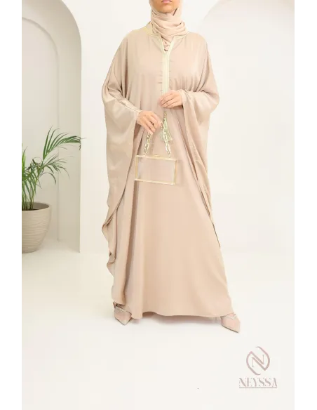 Abaya papillon coupe ample idée tenue Aïd 2024 hijabi outfit