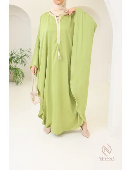 Abaya papillon coupe ample idée tenue Aïd 2024 hijabi outfit