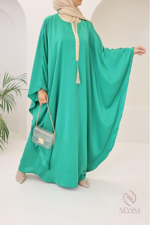 Abaya papillon coupe ample idée tenue Aïd 2024 hijabi outfit