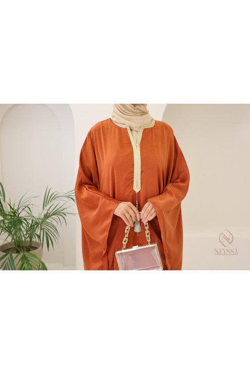 Abaya papillon coupe ample idée tenue Aïd 2024 hijabi outfit