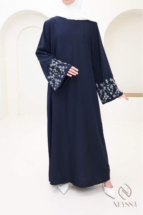 Abaya longue coupe droite manches large à strass, outfit Aïd