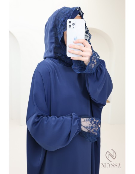 Prayer abaya with integrated hijab, ideal for Salat Aid