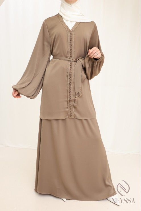 Tunika-Ensemble mit Sfifa und langem Rock, Idee für den Eid-Look.