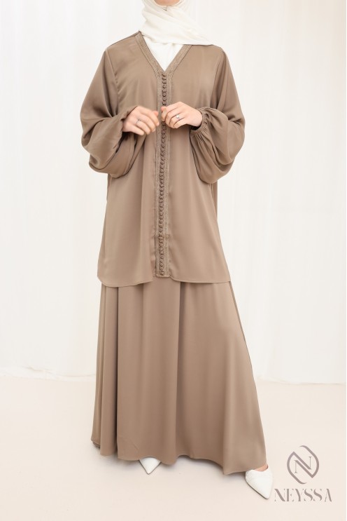 Tunika-Ensemble mit Sfifa und langem Rock, Idee für den Eid-Look.