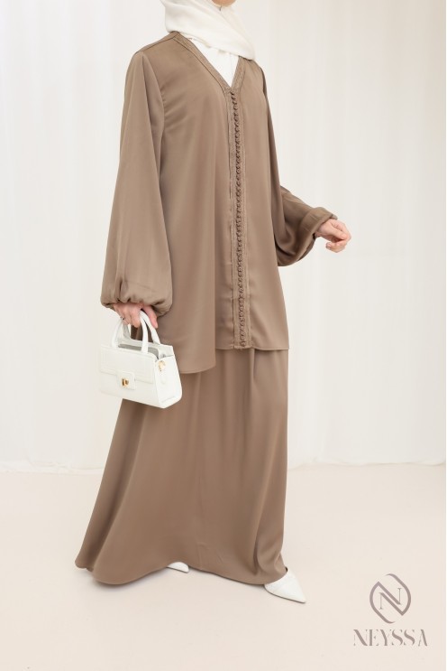 Tunic set with sfifa and long skirt, Eid look idea.