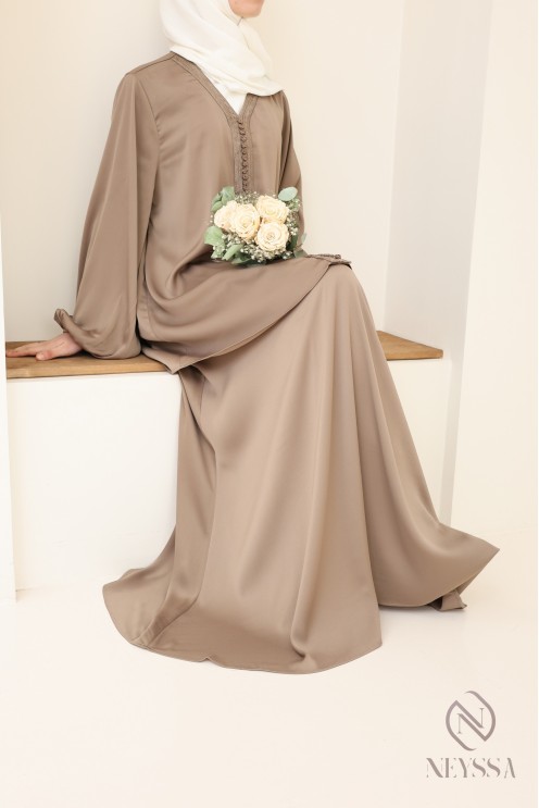 Tunic set with sfifa and long skirt, Eid look idea.