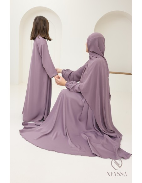 Abaya Dubai mauve lang ausgestellt mit Strasssteinen