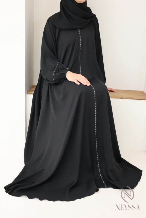 Abaya Dubai schwarz ausgestellt, Outfit-Idee Mutter Tochter bescheiden