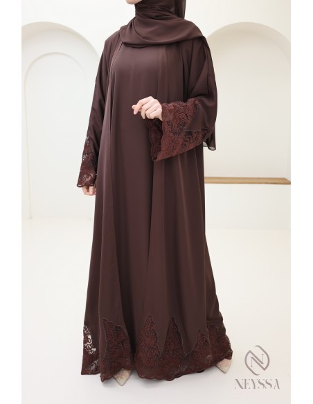 Abaya Dubaï femme avec kimono, idée tenue Aïd luxe